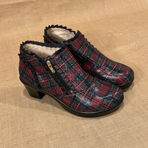Alegria Hannah Boots Women 39 US 9 Red Green Plaid Tartan Leather Ruffle Comfort
